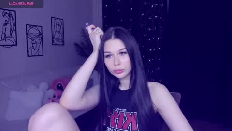 Snapshot of laylagreat chatting on 10-16-25, 03:57 laylagreat online show from 10-16-25, 03:57