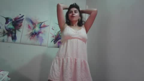 laylashani online show from 01-22-25, 05:48