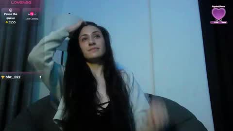 laylolasquirt online show from 09-16-25, 04:57