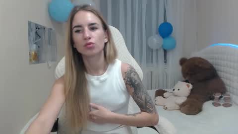 Snapshot of laymablast chatting on 09-29-25, 05:56 laymablast online show from 09-29-25, 05:56