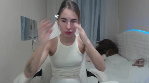 Snapshot of laymablast chatting on 11-17-25, 07:03 laymablast online show from 11-17-25, 07:03