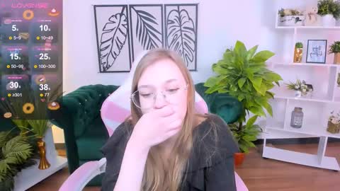 layriantavee online show from 02-11-25, 07:02