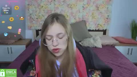 Snapshot of layriantavee chatting on 10-01-25, 06:08 layriantavee online show from 10-01-25, 06:08