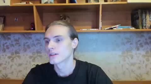 Snapshot of lazaret1k chatting on 01-15-26, 06:07 Vladi online show from 01-15-26, 06:07