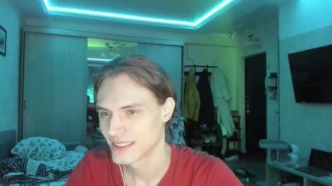 Snapshot of lazaret1k chatting on 02-04-26, 06:03 Vladi online show from 02-04-26, 06:03