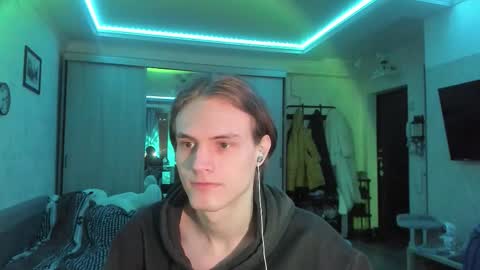 Snapshot of lazaret1k chatting on 02-05-26, 03:49 Vladi online show from 02-05-26, 03:49