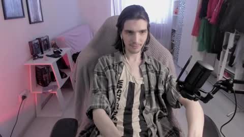 Snapshot of lazy_haze chatting on 02-11-26, 10:20 Haze aka Slava online show from 02-11-26, 10:20