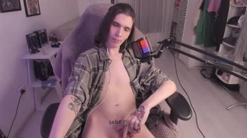 Snapshot of lazy_haze chatting on 02-28-26, 01:39 Haze aka Slava online show from 02-28-26, 01:39