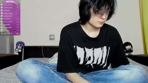 Snapshot of lazydarkknight chatting on 03-05-25, 11:49 Alex online show from 03-05-25, 11:49