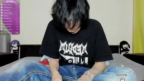 Snapshot of lazydarkknight chatting on 03-10-25, 06:12 Alex online show from 03-10-25, 06:12