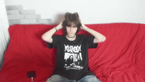 Snapshot of lazydarkknight chatting on 11-05-25, 05:51 Alex online show from 11-05-25, 05:51