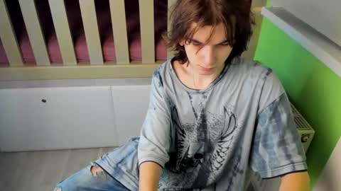 Snapshot of lazydarkknight chatting on 11-27-25, 11:29 Alex online show from 11-27-25, 11:29