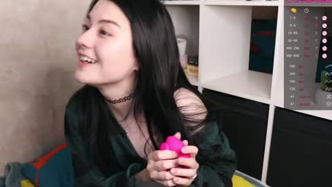 Lisa online show from 01-16-25, 04:49