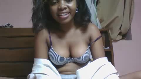 lea96546 online show from 04-14-26, 06:30