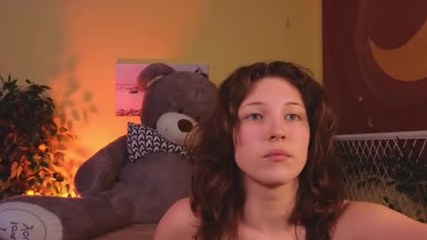 Lea online show from 02-22-25, 08:31