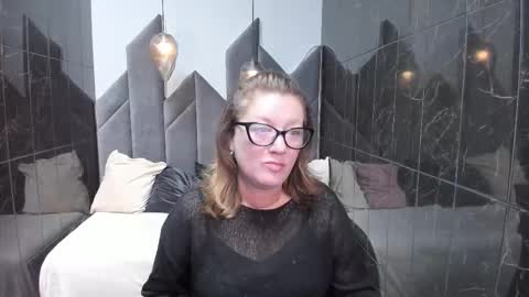 Snapshot of lea_fruit chatting on 09-28-25, 05:24 Lea online show from 09-28-25, 05:24