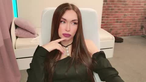 lea_loon online show from 10-13-25, 10:37