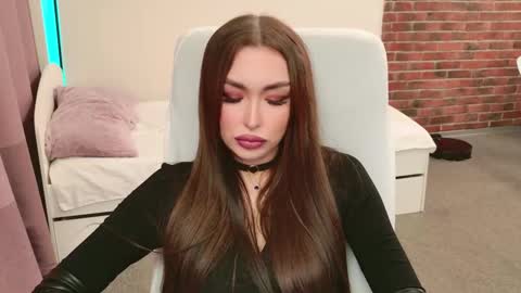 lea_loon online show from 10-27-25, 09:46