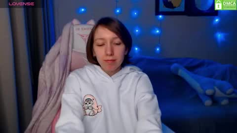 Snapshot of leah__gotty chatting on 12-29-24, 03:03 Leah  Gotty online show from 12-29-24, 03:03