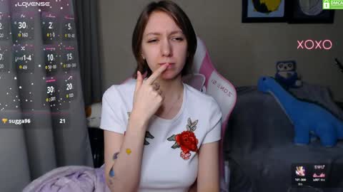 Snapshot of leah__gotty chatting on 02-06-25, 05:25 Leah  Gotty online show from 02-06-25, 05:25