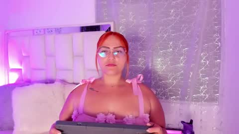 Leah  online show from 10-03-25, 01:46