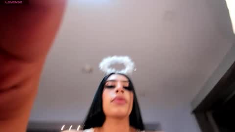 leahlombardi_ online show from 10-30-25, 03:19