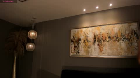 Snapshot of leahnovac chatting on 12-03-25, 11:08 leahnovac online show from 12-03-25, 11:08