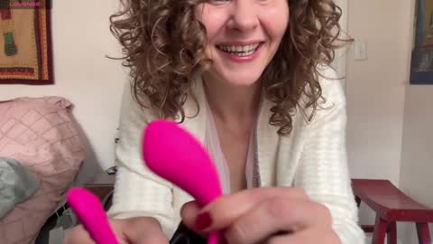 Leah Sparkles online show from 12-04-24, 04:05