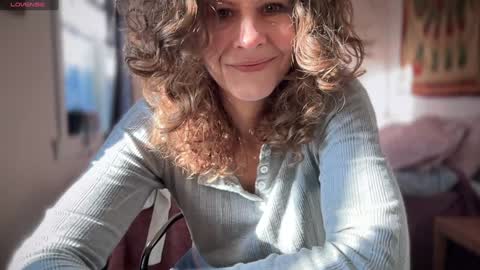 Leah Sparkles online show from 01-15-25, 02:24