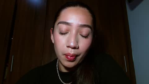 Snapshot of leanaalhub chatting on 01-05-25, 04:47 leanaalhub online show from 01-05-25, 04:47