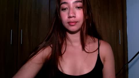 Snapshot of leanaalhub chatting on 09-19-25, 03:41 leanaalhub online show from 09-19-25, 03:41