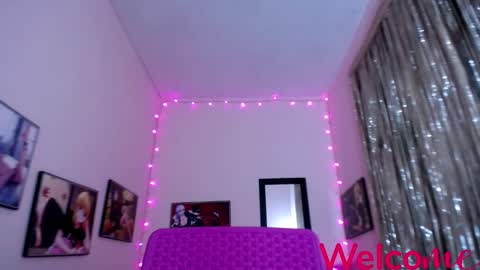 Leandra online show from 02-25-25, 03:16