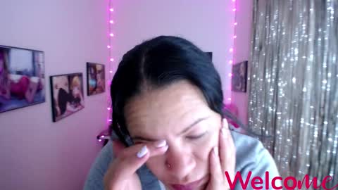 Leandra online show from 02-28-25, 08:31