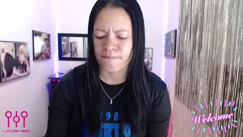 Leandra online show from 10-14-25, 12:50