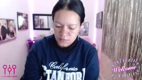 Leandra online show from 10-16-25, 12:39