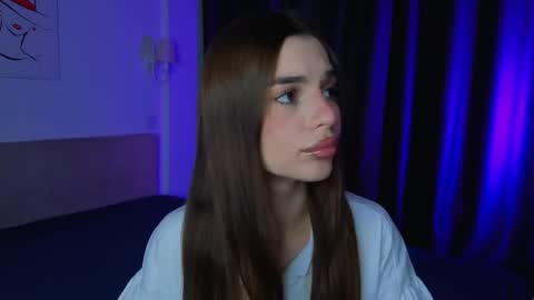 Sophie online show from 05-24-26, 07:08