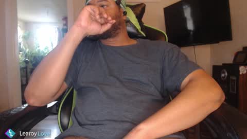 Snapshot of learoy chatting on 02-02-26, 11:25 Learoy online show from 02-02-26, 11:25