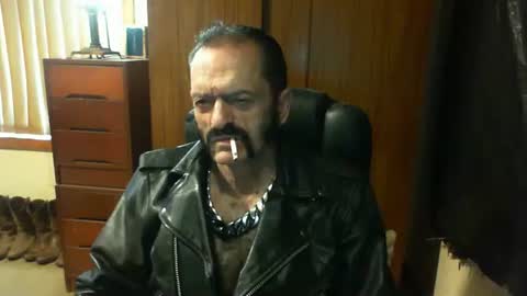 leathergreaser online show from 01-16-25, 10:34