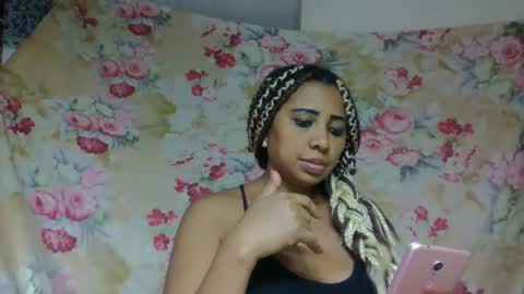 Snapshot of leatianaa chatting on 05-17-26, 11:17 leatianaa online show from 05-17-26, 11:17