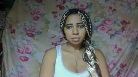 Snapshot of leatianaa chatting on 05-19-26, 06:42 leatianaa online show from 05-19-26, 06:42