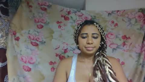 Snapshot of leatianaa chatting on 05-19-26, 06:47 leatianaa online show from 05-19-26, 06:47