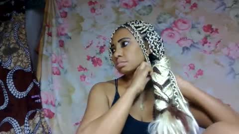 Snapshot of leatianaa chatting on 05-22-26, 10:32 leatianaa online show from 05-22-26, 10:32