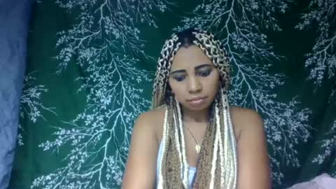 leatianaa online show from 07-04-26, 11:22