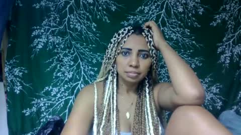 leatianaa online show from 07-05-26, 05:14
