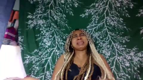 leatianaa online show from 07-12-26, 02:52