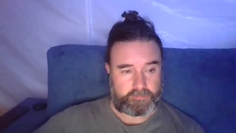 Snapshot of lecheare28 chatting on 02-24-25, 07:41 lecheare28 online show from 02-24-25, 07:41