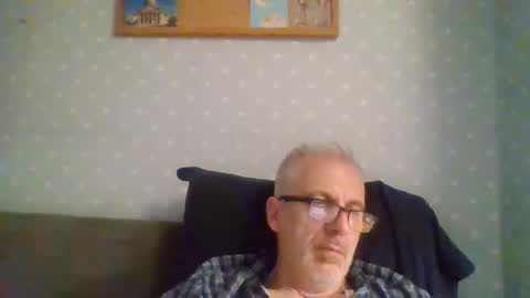 Snapshot of lechertachatte4444 chatting on 11-12-25, 11:25 lechertachatte4444 online show from 11-12-25, 11:25
