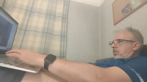 Snapshot of lechertachatte4444 chatting on 07-04-26, 12:28 lechertachatte4444 online show from 07-04-26, 12:28