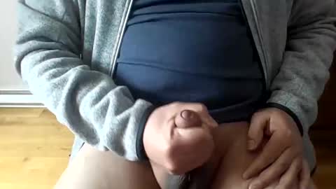 Snapshot of lecurieux75 chatting on 03-07-25, 02:12 lecurieux75 online show from 03-07-25, 02:12