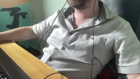 Snapshot of lee_8891 chatting on 06-18-26, 09:14 lee_8891 online show from 06-18-26, 09:14